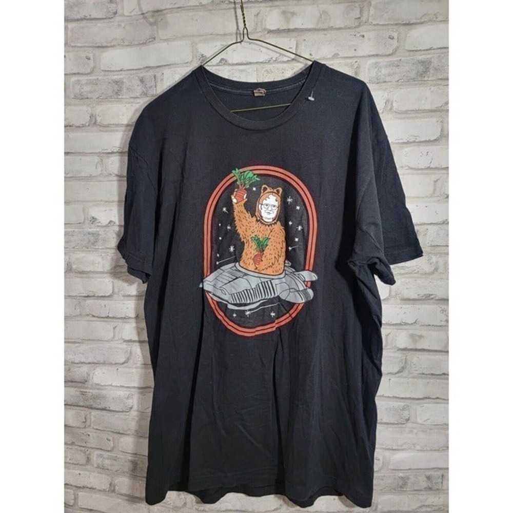 Unisex Adult L The Office Dwight Schrute T-Shirt Dwight with Beets Spaceship